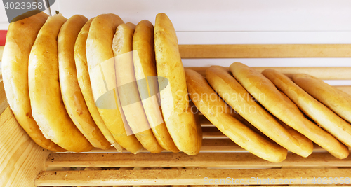 Image of bread on shelf