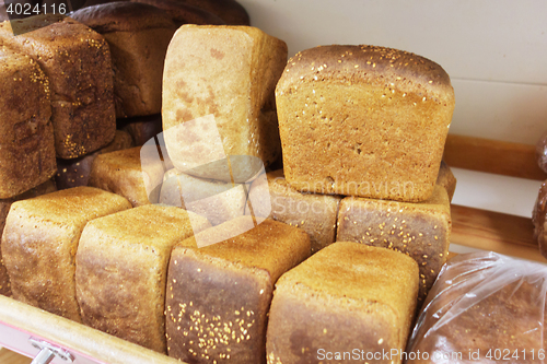 Image of bread on shelf