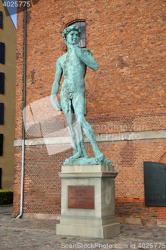 Image of Michelangelo\'s David statue in Copenhagen, Denmark