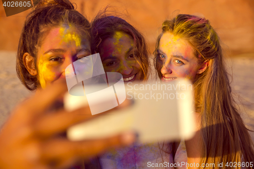 Image of Making a selfie