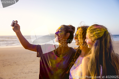 Image of Making a selfie