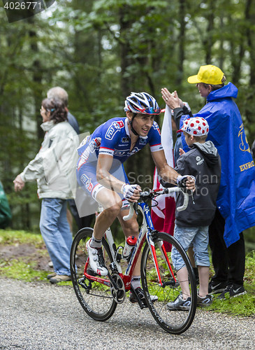 Image of The Cyclist Matthieu Ladagnous Climbing Col du Platzerwasel - To