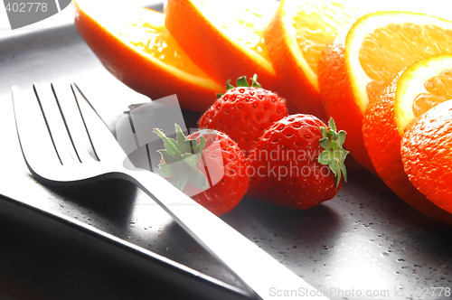 Image of orange & strawberries