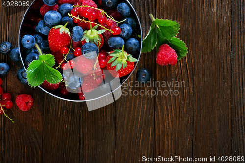 Image of fresh berries