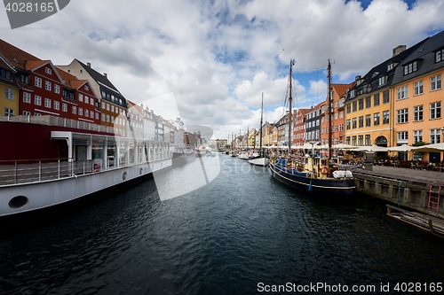 Image of Nyhavn pier with color buildings