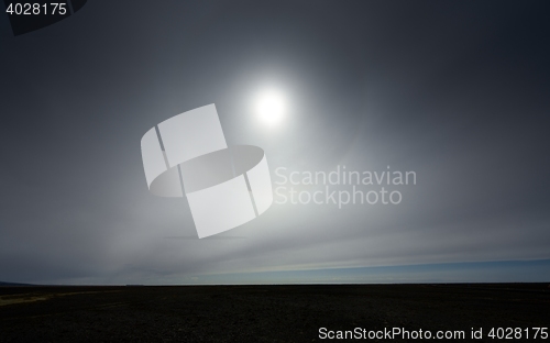 Image of Sun halo on the shore