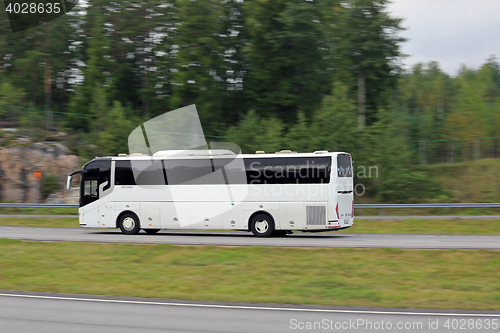 Image of Chinese ZhongTongBus at High Speed on Motorway