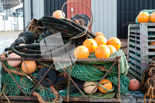 Image of Fishing net with orange float