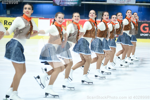 Image of Team Spain in line