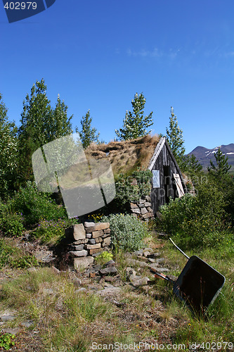 Image of rock cabin