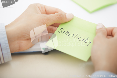 Image of Simplicity text on adhesive note