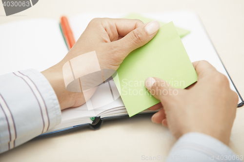 Image of Sticky note with empty space