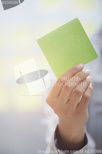 Image of Adhesive note with emplty space