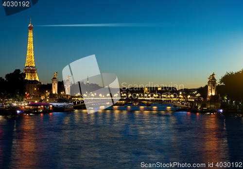 Image of Evening in Paris