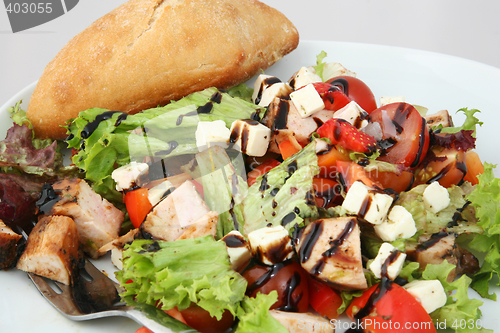 Image of salad and bread