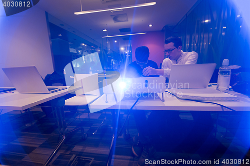 Image of it students in computer science classroom