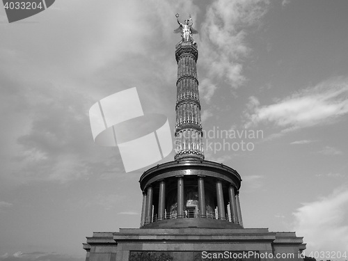 Image of Angel statue in Berlin in black and white