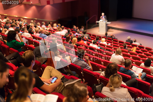 Image of Audience in the lecture hall.