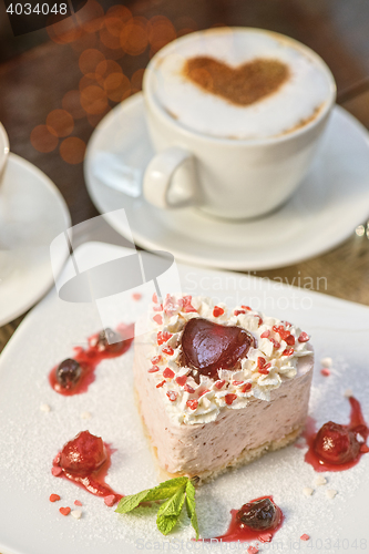 Image of heart-shaped valentine cake