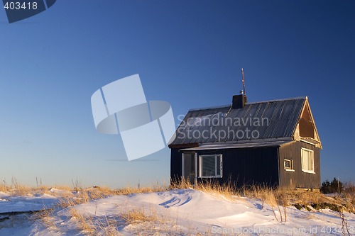 Image of lonely house