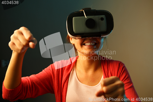 Image of Young woman wear with the VR googles