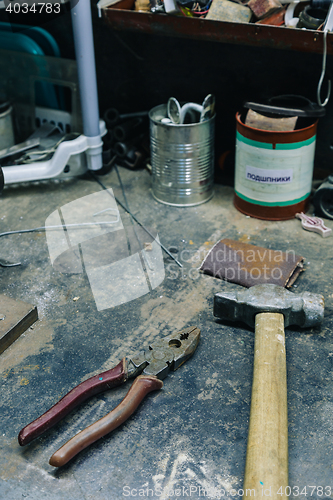 Image of Measuring tool with metal bars on table