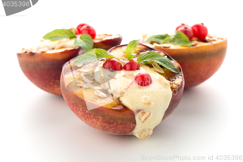 Image of Grilled peaches dessert