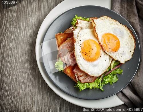 Image of two fried eggs