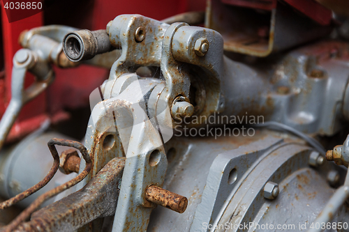 Image of close up of vintage car hoist mechanism