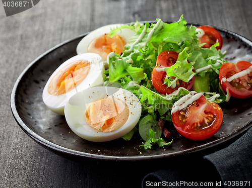 Image of salad with boiled eggs