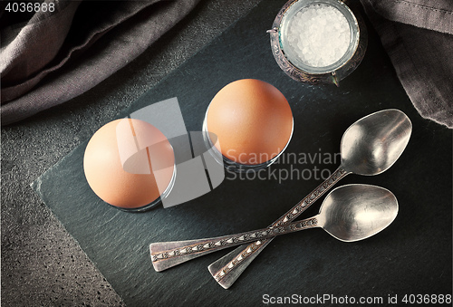 Image of two freshly boiled eggs