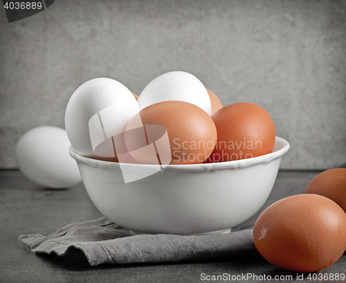 Image of bowl of fresh eggs