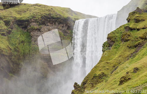 Image of Skogafoss waterfall, Iceland