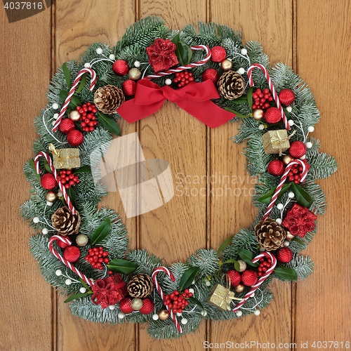 Image of Christmas Wreath Welcome Decoration