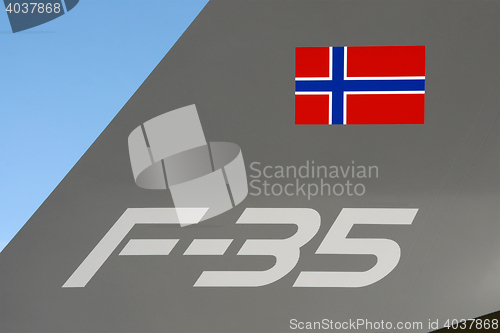 Image of F-35 warplanes with Norwegian flag