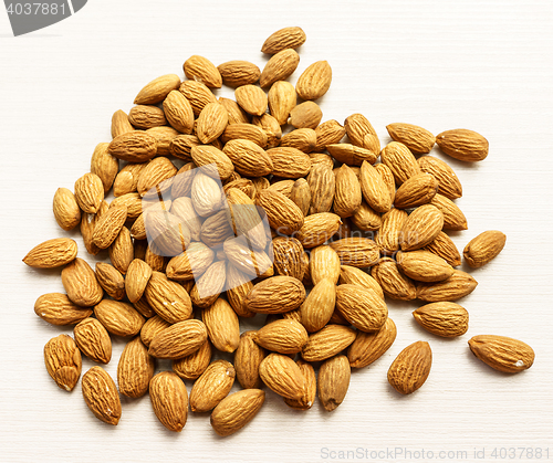 Image of Peeled Almonds Closeup