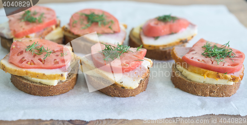 Image of sandwiches on papers