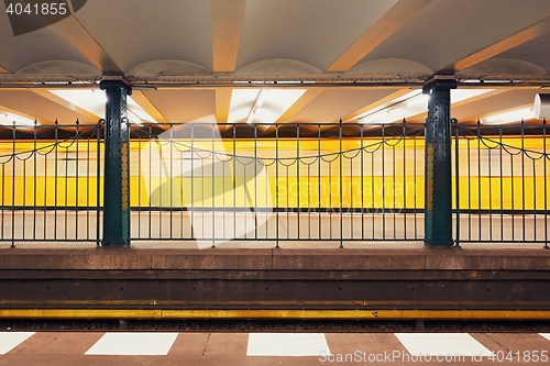 Image of Traffic in subway