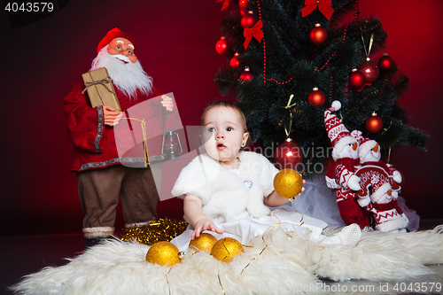 Image of little baby, xmas