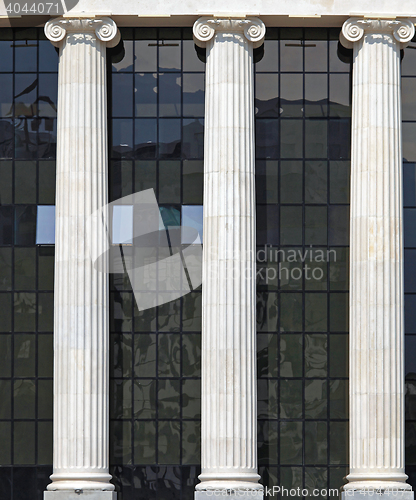 Image of Ionic Columns