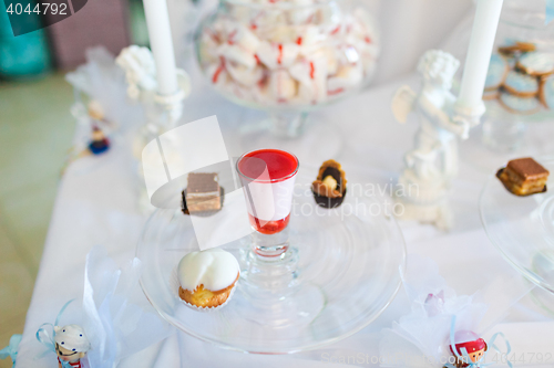 Image of Serving holiday table with white and blue colors