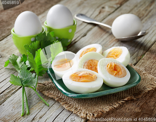Image of various boiled eggs