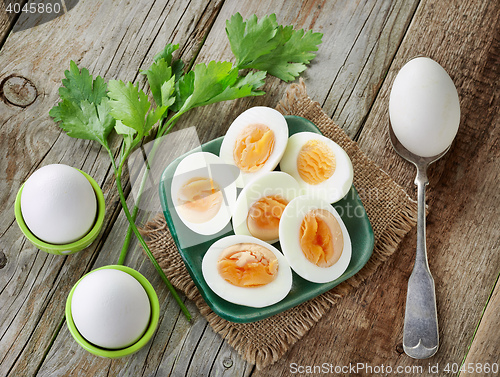 Image of various boiled eggs