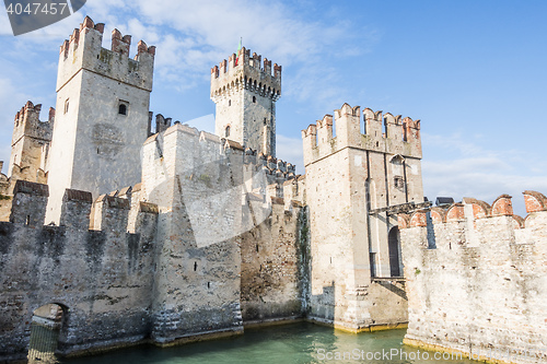 Image of castle in Sirmione Italy