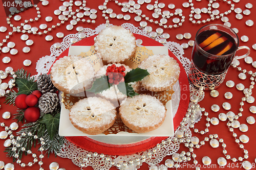 Image of Mulled Wine and Mince Pies