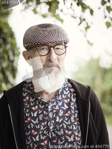 Image of old man outdoor