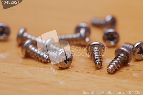 Image of Screws on a table