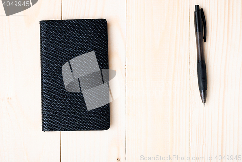 Image of Small notepad with pen