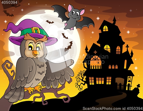 Image of Owl near haunted house theme 2