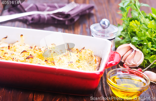 Image of cauliflower baked with egg